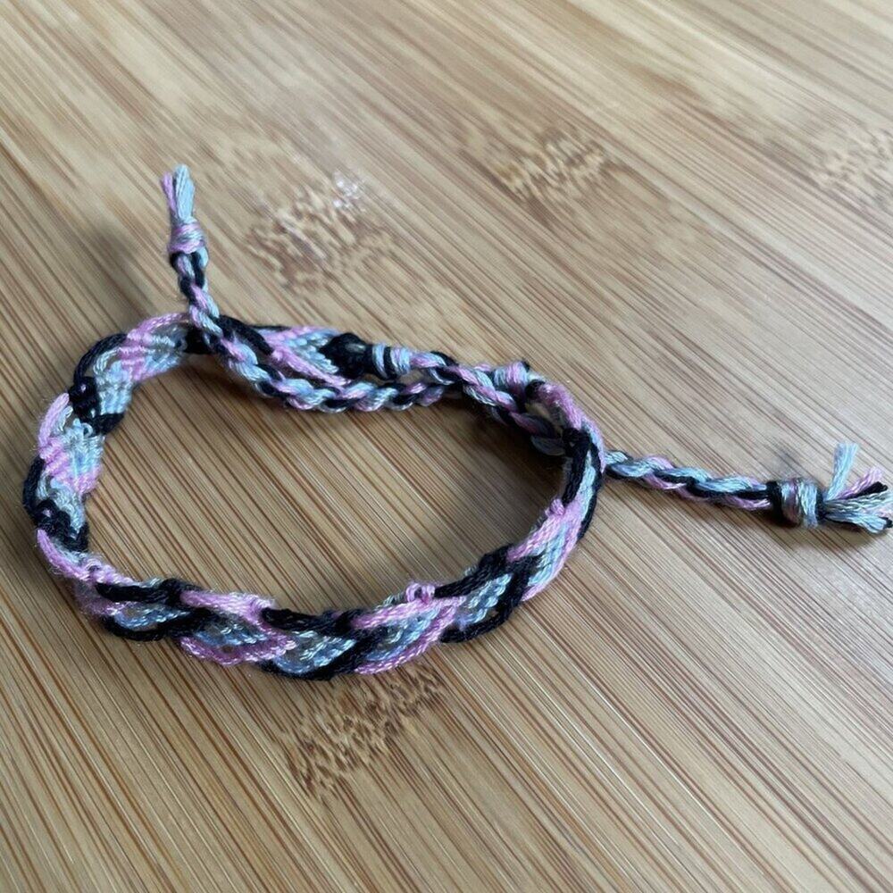 Taylor Bracelet, anklet, trendy, comfortable, tie, embroidery thread, woven, gif